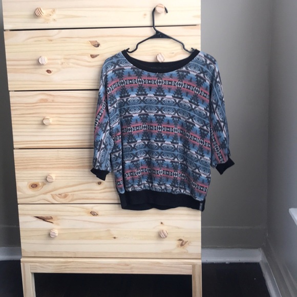 Billabong Slouchy Aztec Print Top - Picture 1 of 4